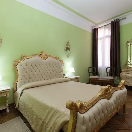 ゲストハウス Simon' Secret