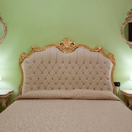 Simon' Secret 3* Venedig